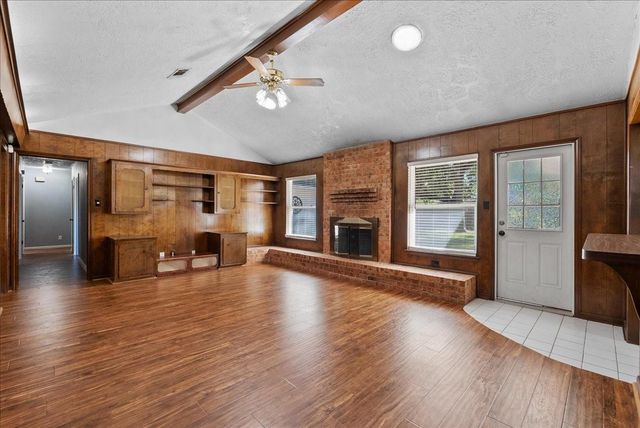 1526 Neptune Lane, Houston, TX 77062