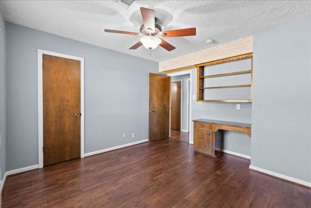 1526 Neptune Lane, Houston, TX 77062