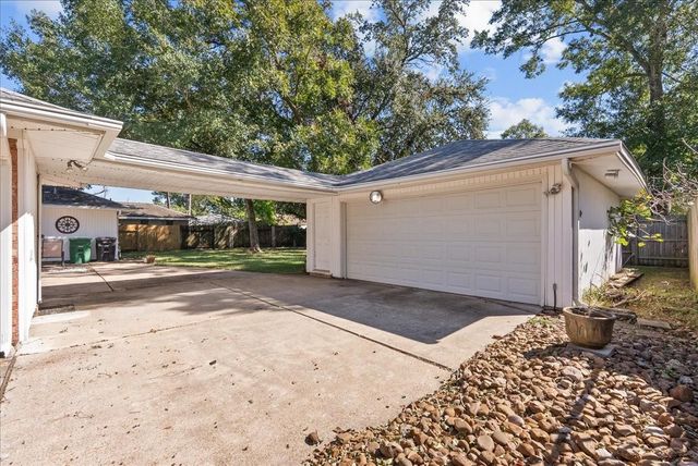 1526 Neptune Lane, Houston, TX 77062