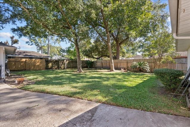 1526 Neptune Lane, Houston, TX 77062