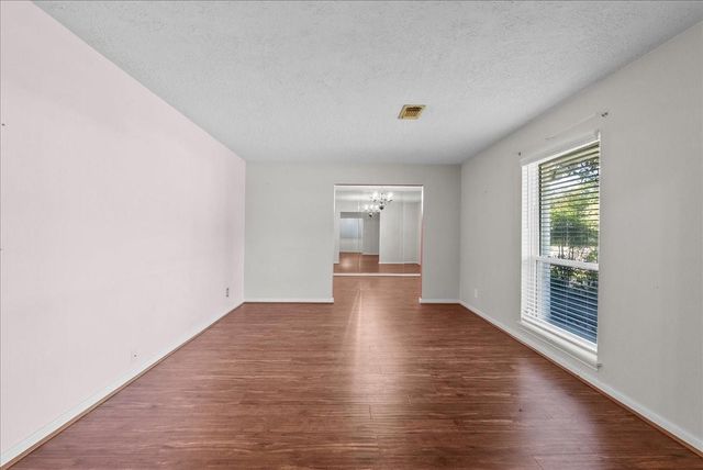 1526 Neptune Lane, Houston, TX 77062