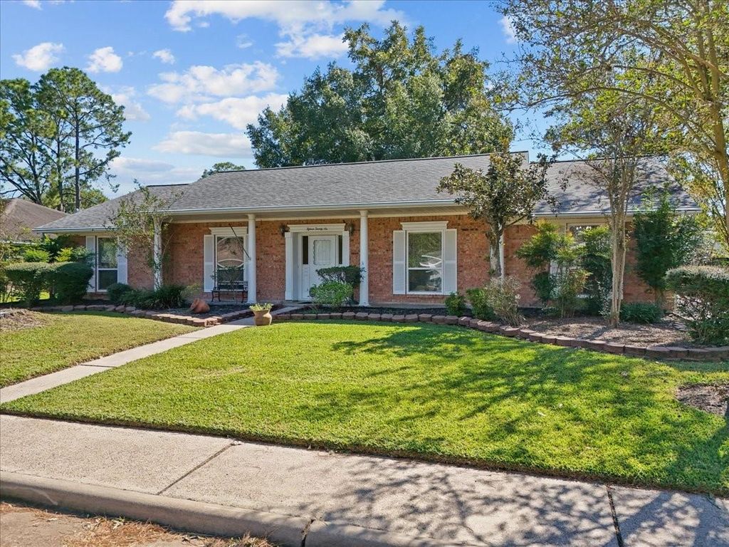 1526 Neptune Lane, Houston, TX 77062