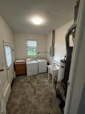 39751 Sylvia Street, Harrison Twp, MI 48045