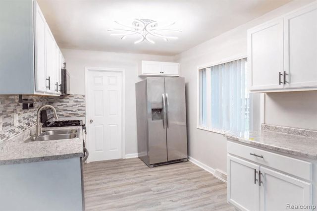 39751 Sylvia Street, Harrison Twp, MI 48045