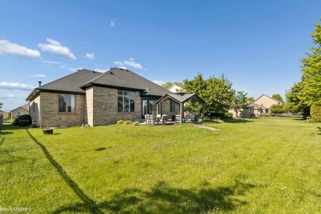 20351 Bannister Drive, Macomb Twp, MI 48044