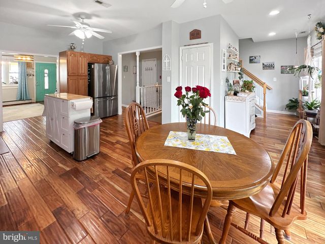 8414 BEDFORD RD, Pasadena, MD 21122