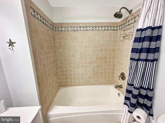 8414 BEDFORD RD, Pasadena, MD 21122
