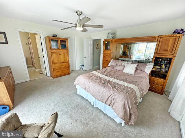 8414 BEDFORD RD, Pasadena, MD 21122