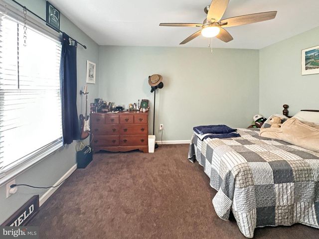 8414 BEDFORD RD, Pasadena, MD 21122