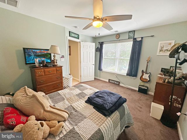 8414 BEDFORD RD, Pasadena, MD 21122