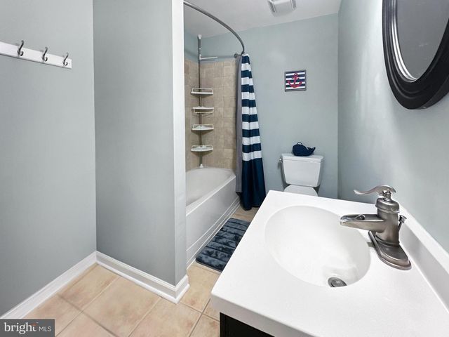 8414 BEDFORD RD, Pasadena, MD 21122
