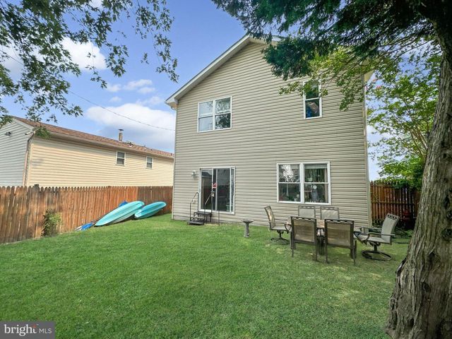8414 BEDFORD RD, Pasadena, MD 21122