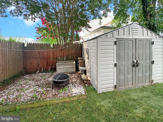 8414 BEDFORD RD, Pasadena, MD 21122