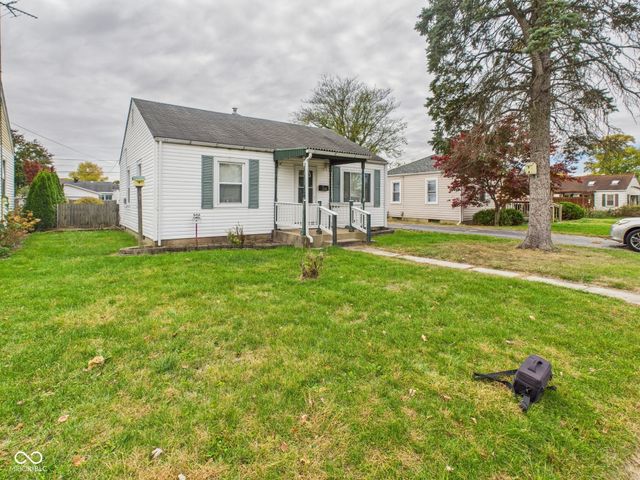 309 E 34th Street, Anderson, IN 46013