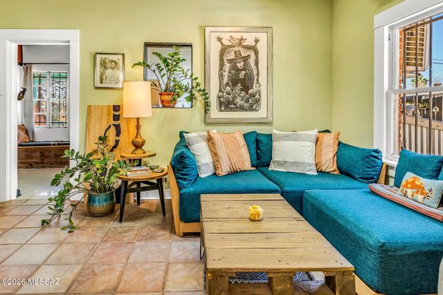 1424 N 5th Avenue, Tucson, AZ 85705