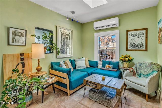 1424 N 5th Avenue, Tucson, AZ 85705