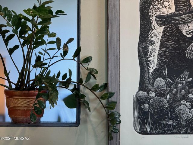 1424 N 5th Avenue, Tucson, AZ 85705