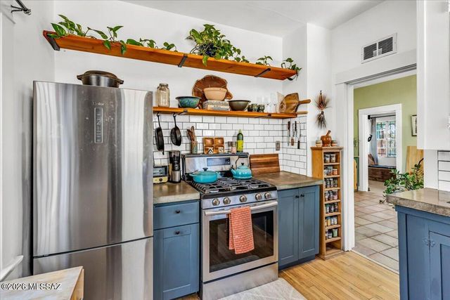 1424 N 5th Avenue, Tucson, AZ 85705