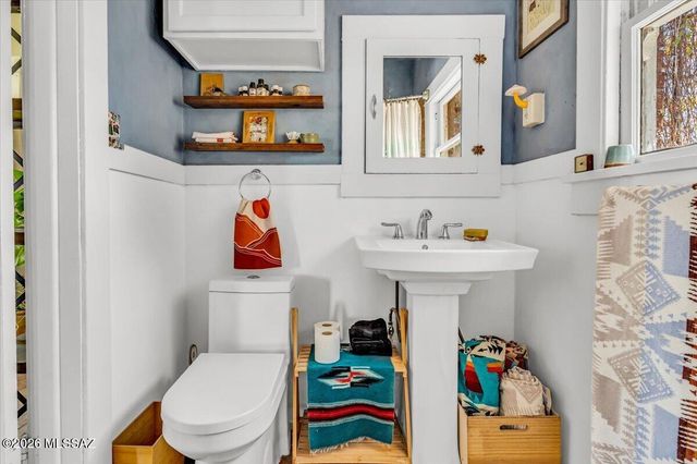 1424 N 5th Avenue, Tucson, AZ 85705