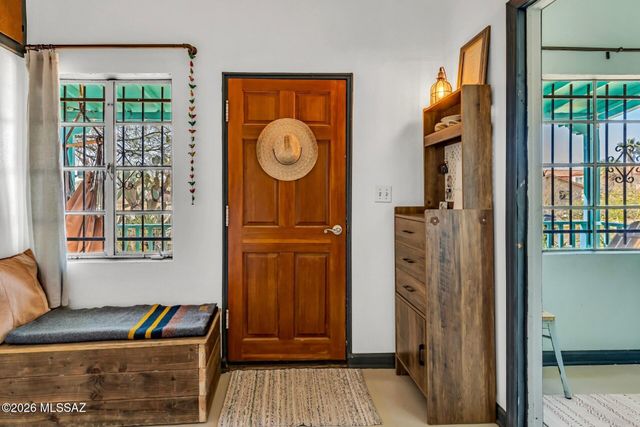 1424 N 5th Avenue, Tucson, AZ 85705