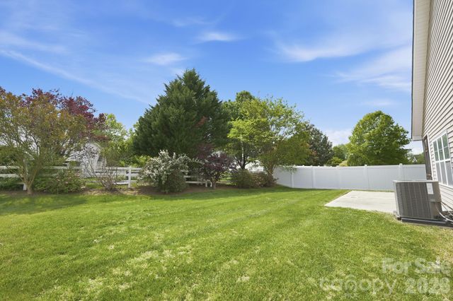 5007 Symphony Lane 311, Indian Trail, NC 28079