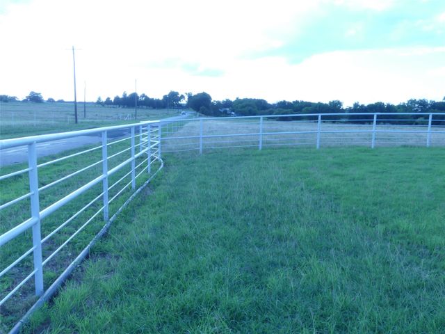644 Macs Grocery Road, Bowie, TX 76230