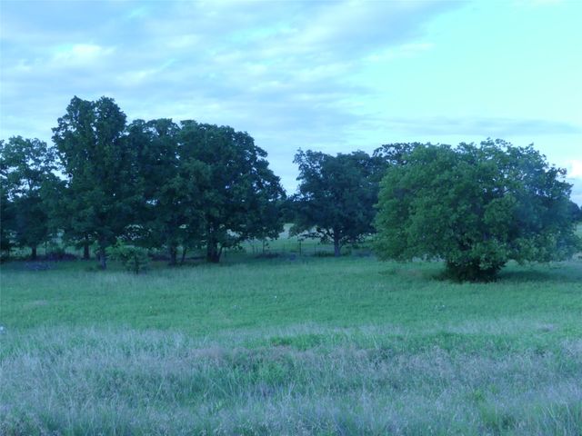 644 Macs Grocery Road, Bowie, TX 76230