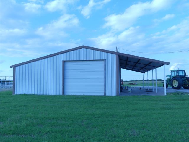 644 Macs Grocery Road, Bowie, TX 76230
