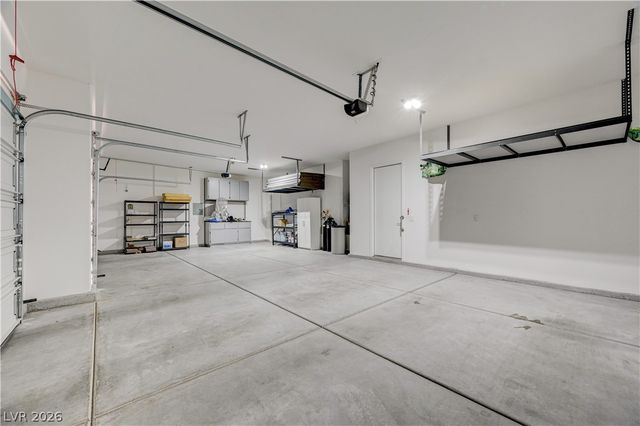 9938 Cambridge Brook Avenue, Las Vegas, NV 89149