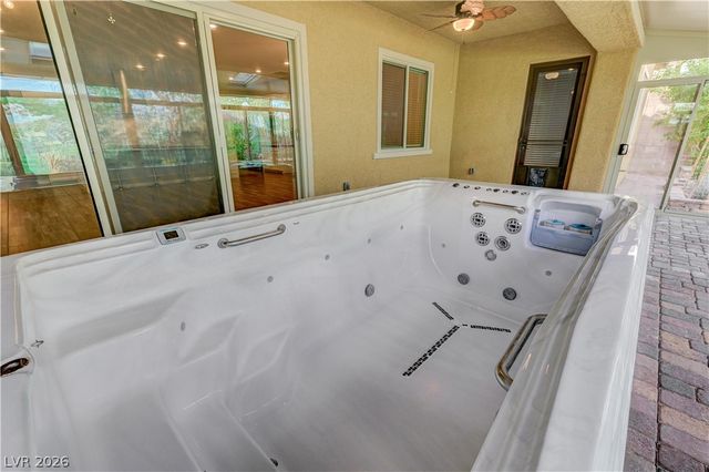 9938 Cambridge Brook Avenue, Las Vegas, NV 89149