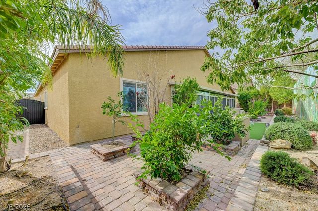 9938 Cambridge Brook Avenue, Las Vegas, NV 89149