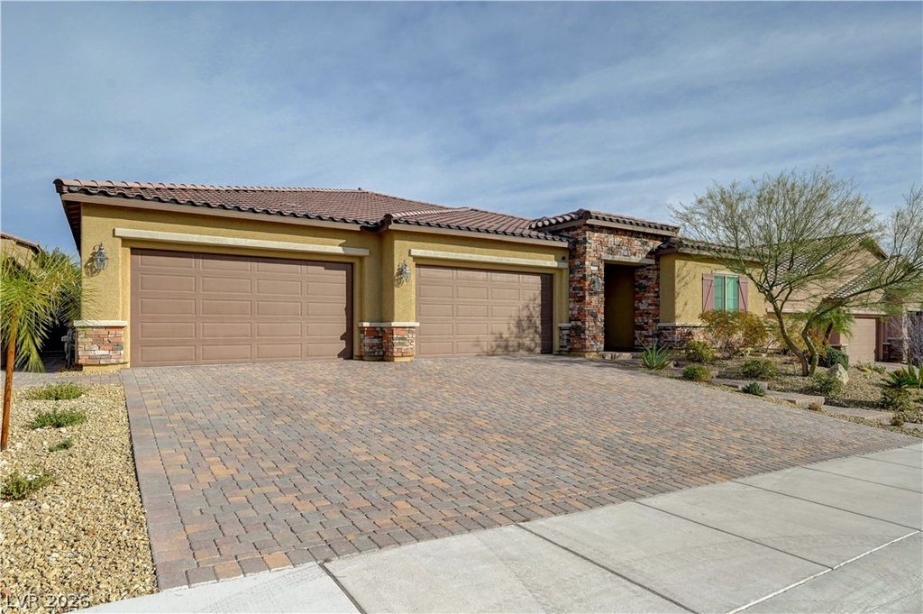 9938 Cambridge Brook Avenue, Las Vegas, NV 89149