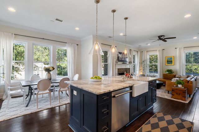 2112 Parkway Drive, Charleston, SC 29412
