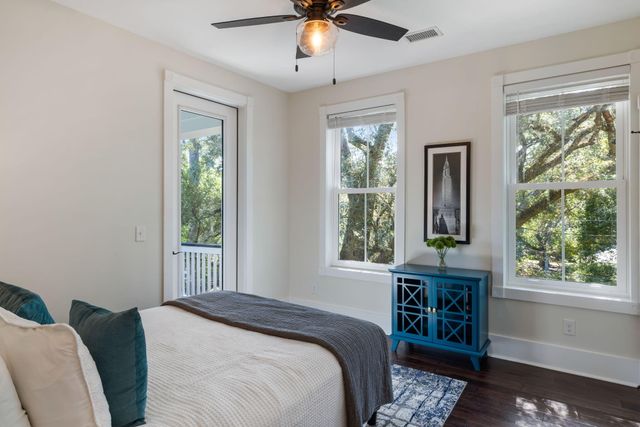 2112 Parkway Drive, Charleston, SC 29412