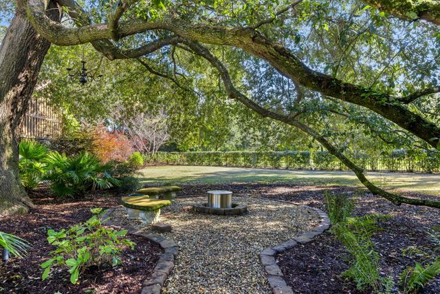 2112 Parkway Drive, Charleston, SC 29412