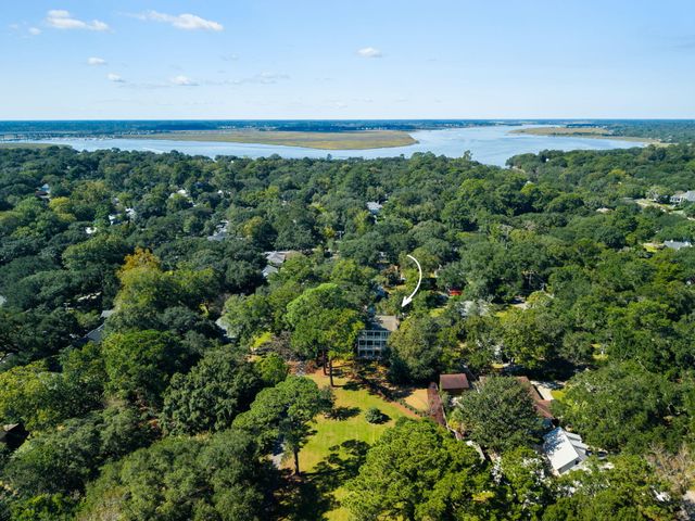 2112 Parkway Drive, Charleston, SC 29412