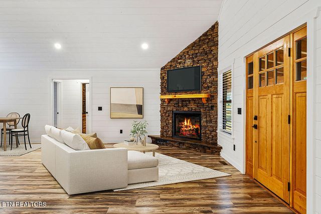 231 Sunset Boulevard, White Pine, TN 37890