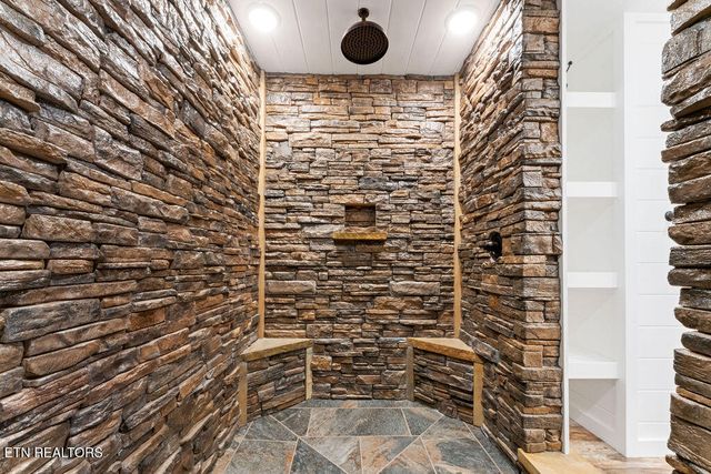 231 Sunset Boulevard, White Pine, TN 37890