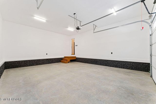 231 Sunset Boulevard, White Pine, TN 37890