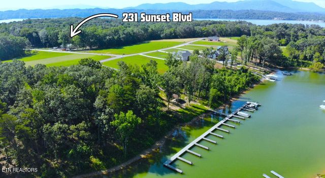 231 Sunset Boulevard, White Pine, TN 37890