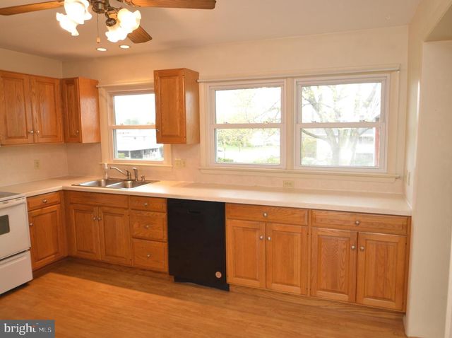 401 LEMON ST, Elizabethtown, PA 17022