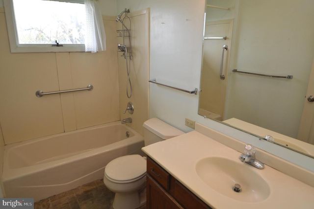 401 LEMON ST, Elizabethtown, PA 17022