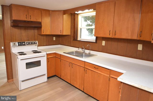 401 LEMON ST, Elizabethtown, PA 17022