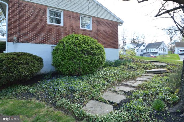 401 LEMON ST, Elizabethtown, PA 17022