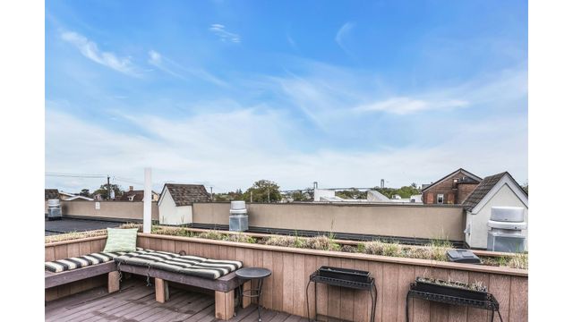 15031 12th Ave Apt 301, New York City, NY 11357