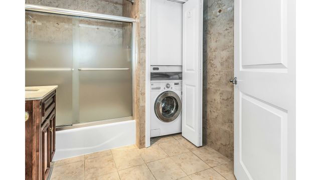 15031 12th Ave Apt 301, New York City, NY 11357