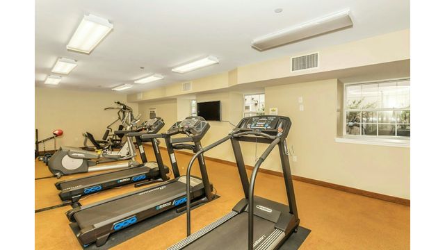 15031 12th Ave Apt 301, New York City, NY 11357