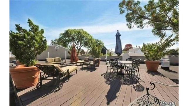 15031 12th Ave Apt 301, New York City, NY 11357