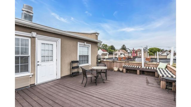 15031 12th Ave Apt 301, New York City, NY 11357