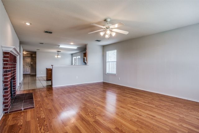 821 Oak Hollow Lane, Anna, TX 75409